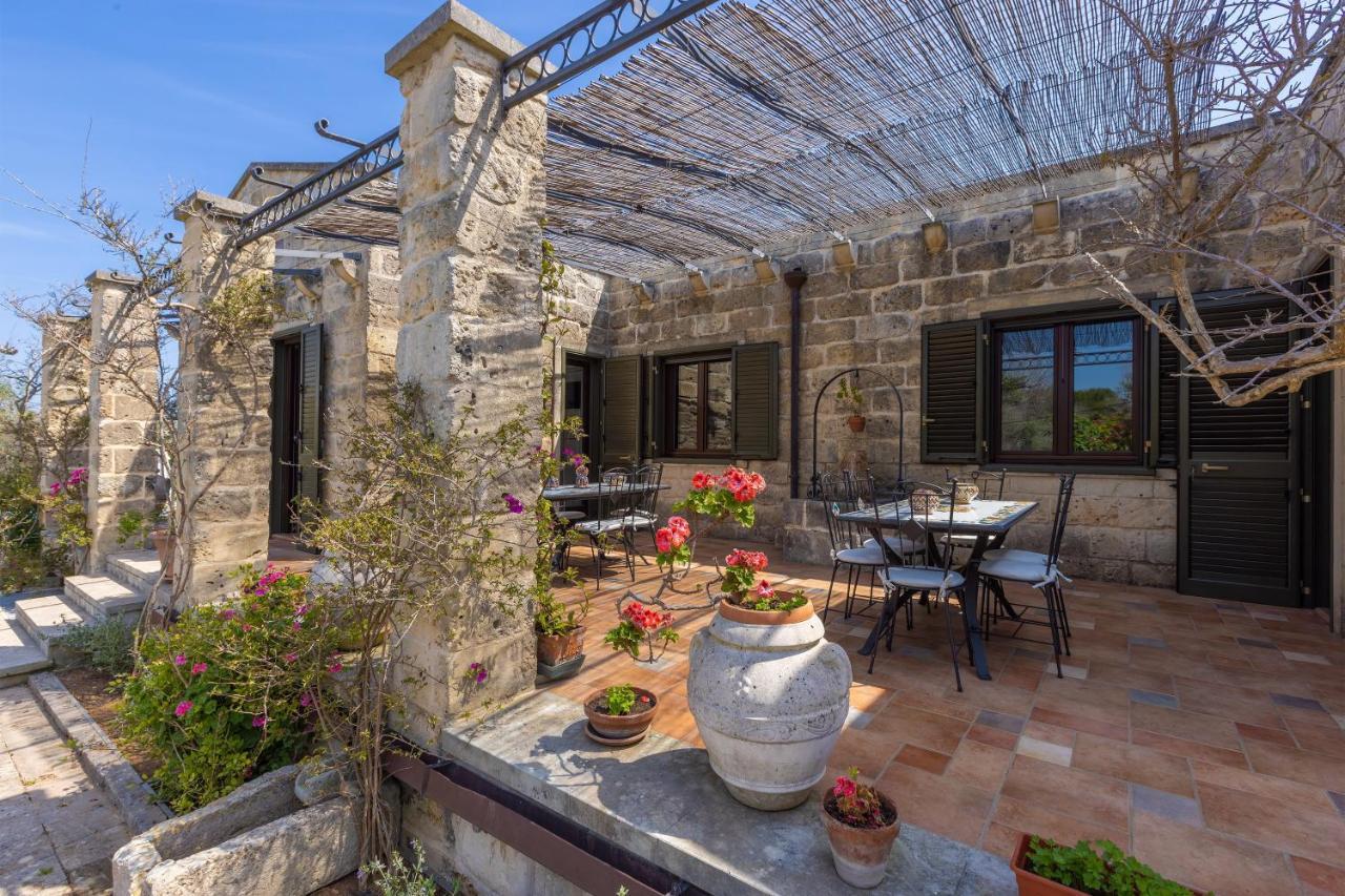Casa Ulmi Con Piscina Acomodação com café da manhã Uggiano La Chiesa Exterior foto