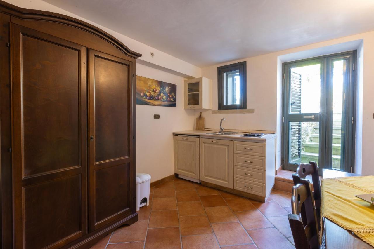 Casa Ulmi Con Piscina Acomodação com café da manhã Uggiano La Chiesa Exterior foto